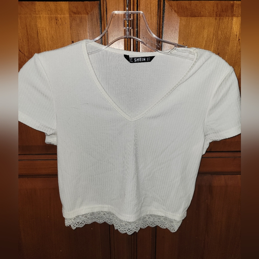 Shein white short sleeve cropped top small